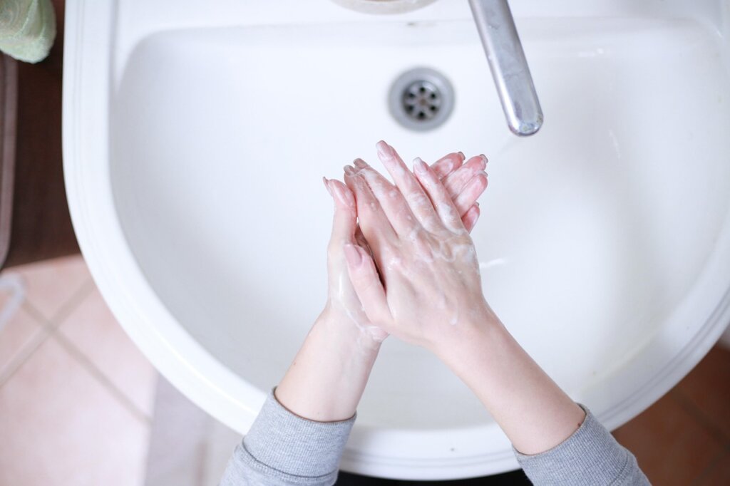 weekly drain cleaning routine in kitchen sink